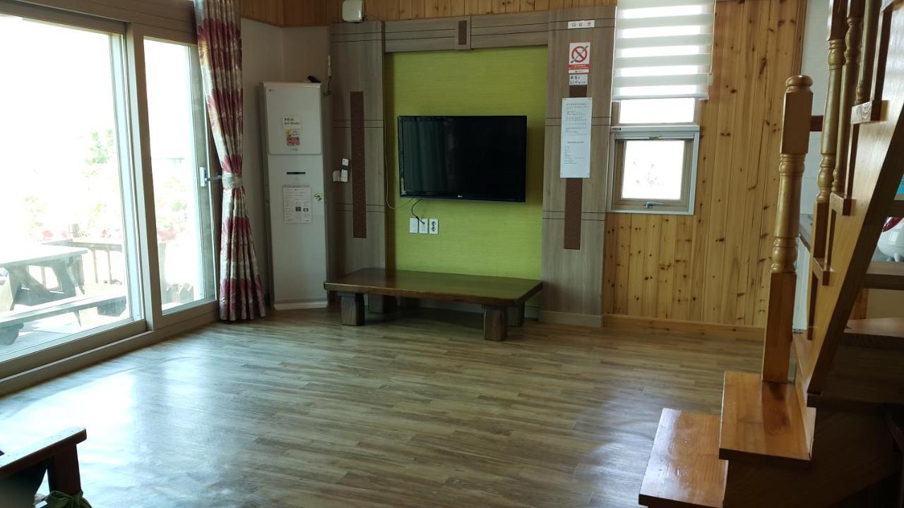 Sunmoon Pension ヨス市 エクステリア 写真